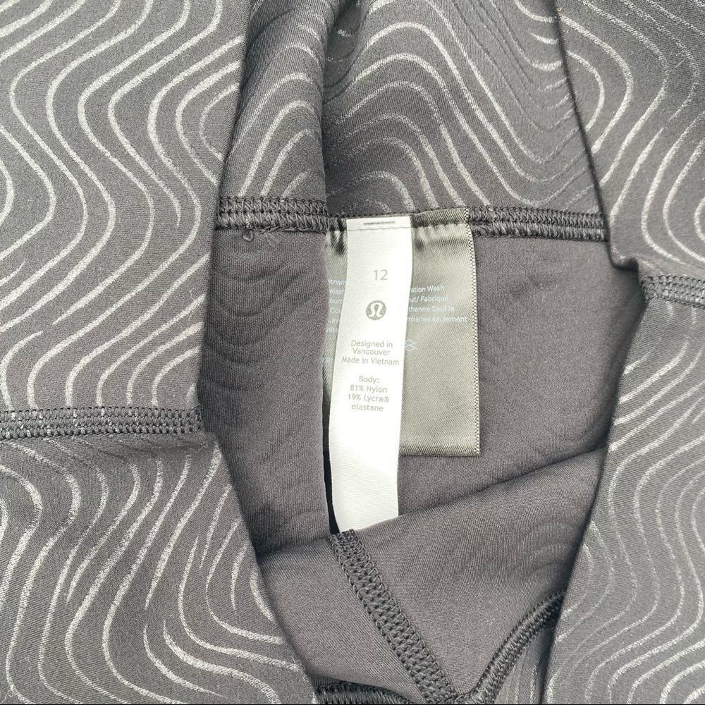 Lululemon Align Leggings - Picture 3 of 5